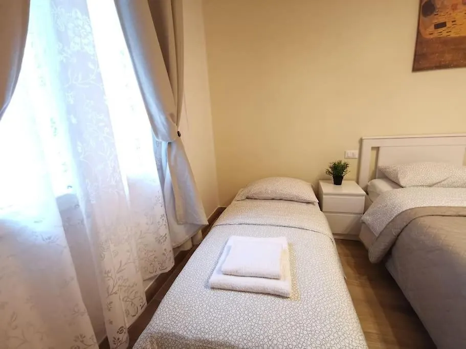 Casa Di Serena Местре Италия